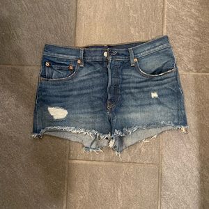 🔴 SOLD 🔴 LEVI’S 501 SHORT